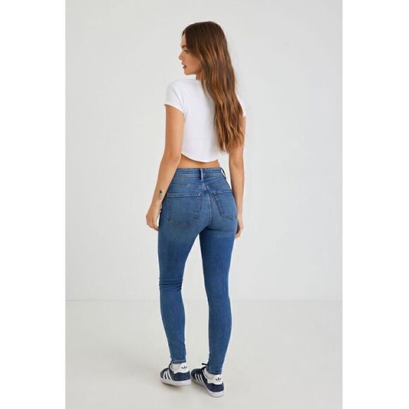 Garage| High Rise| Skinny Jeans - Picture 12 of 12